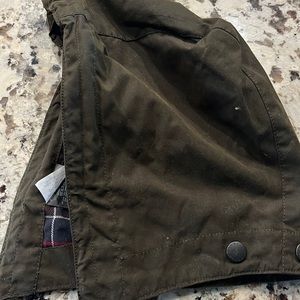Barbour snap on hood